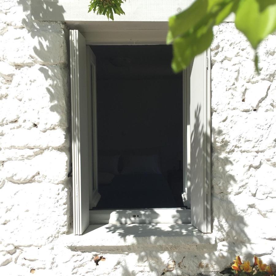 Aνεξάρτητη Παραδοσιακή Πέτρινη Κατοικία Corinthe Extérieur photo